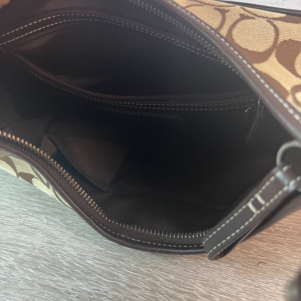 Coach 6363 Soho Hampton Signature Buckle Flap Baguette Shoulder Bag Brown - Picture 7 of 7